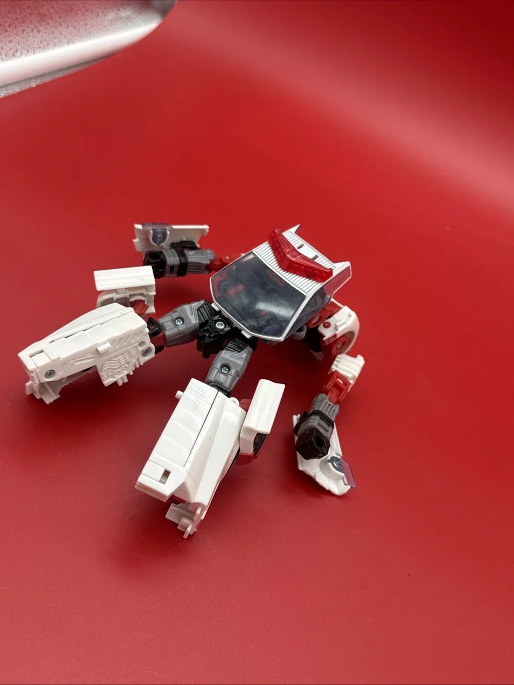 Hasbro Transformers Universe Legends Red Alert Action Figure